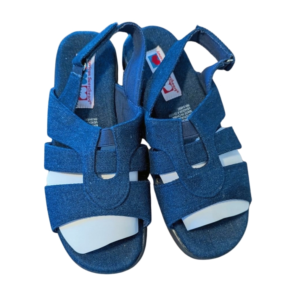 American Sweetheart Denim Sandals Size 9 W NWOT